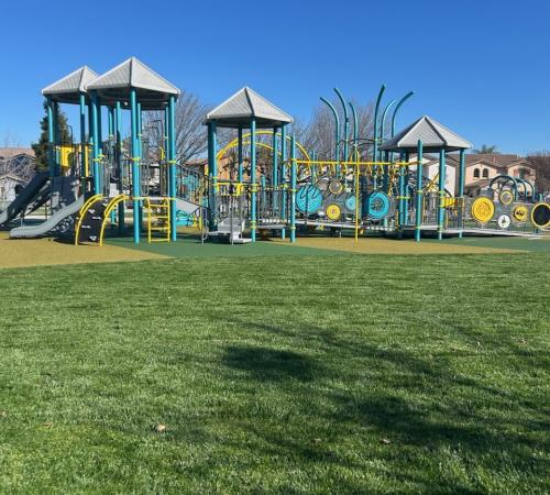 The Green Park | 16700 English Country Trail 